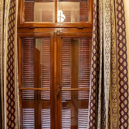 Apartment Era Of Elegance: 1928 Classic Dwelling Tripoli