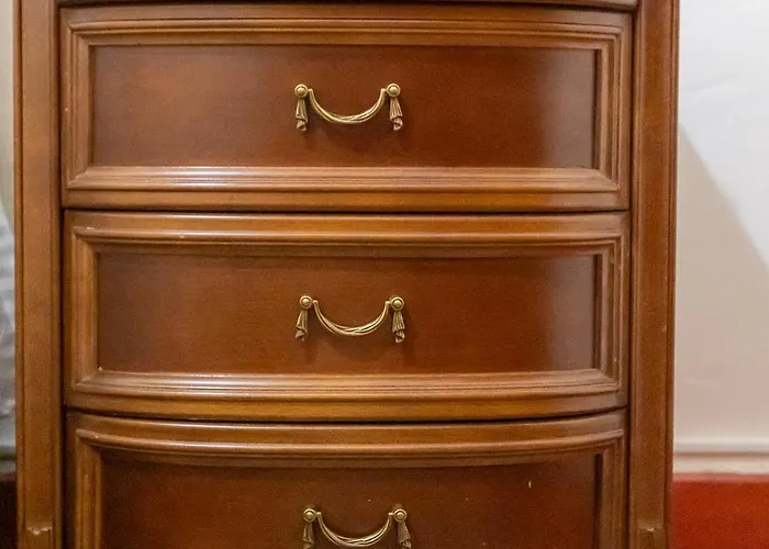 Era Of Elegance: 1928 Classic Dwelling アパート *