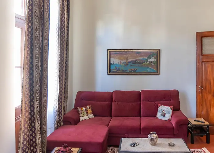 Era Of Elegance: 1928 Classic Dwelling Lägenhet